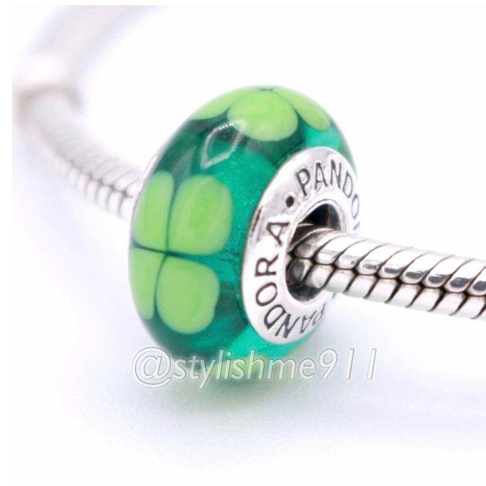 Authentic PANDORA Kiss Me, I'm Irish Charm - 790927
